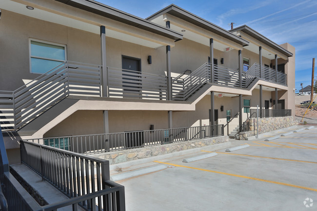 Franklin Avenue Apartments - El Paso, TX | Apartment Finder