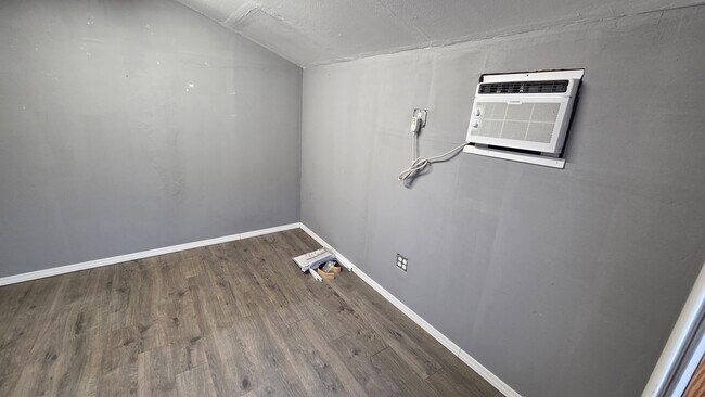 Building Photo - 232 Syrah Ct