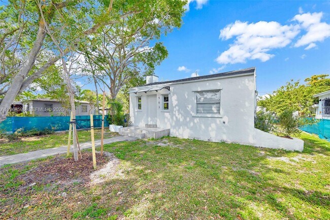 Building Photo - 503 NW 47th St