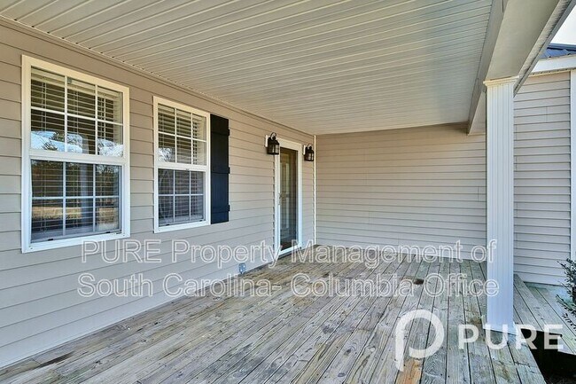 Building Photo - 5674 Duncan Rd