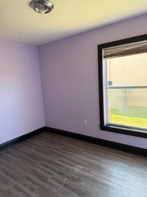 Building Photo - 937 Picardy Dr