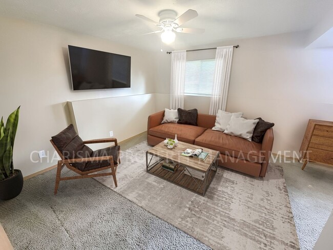 Building Photo - COZY 3 BD, 2 BA HOUSE IN NORTHWEST SIOUX FALLS!