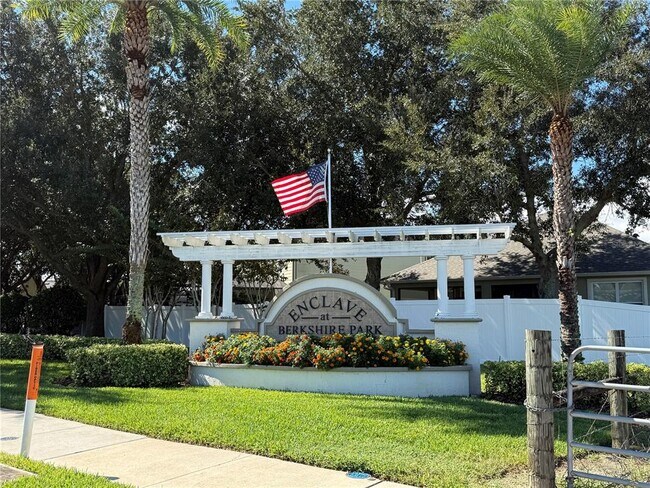 Building Photo - 7224 Halton Ct