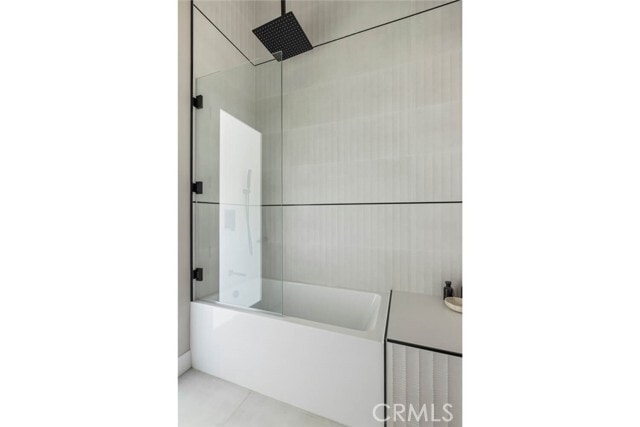 Building Photo - 22020 Alizondo Dr