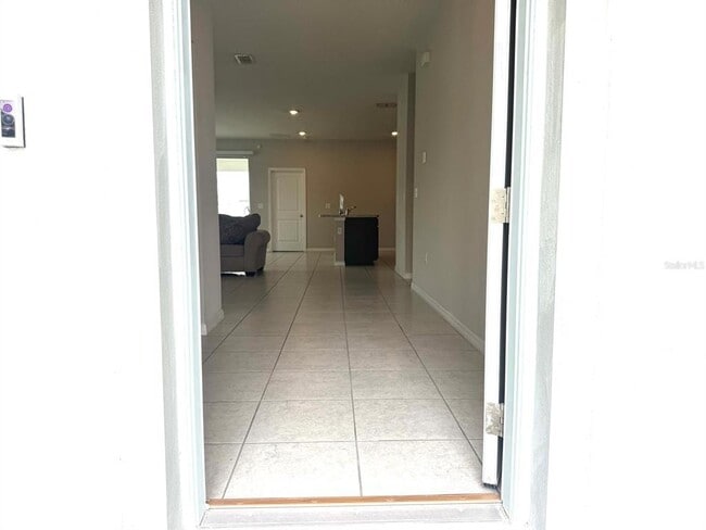 Building Photo - 863 Hudson Valley Dr
