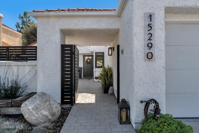 Building Photo - 15290 Bambi Ct