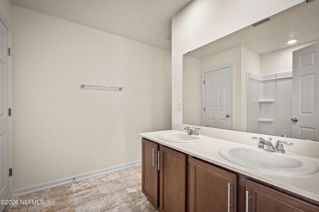 Building Photo - 12856 Buckhorn Ln