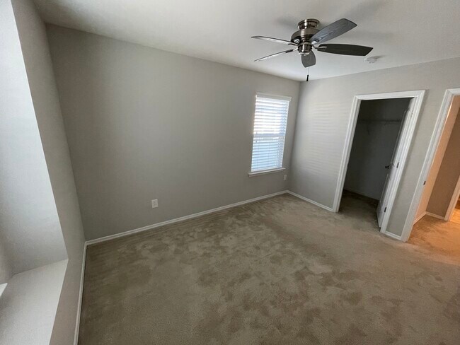 Building Photo - 4905 Sweet Shade Trail