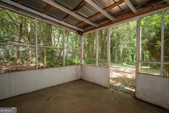 Building Photo - 175 Habersham Way