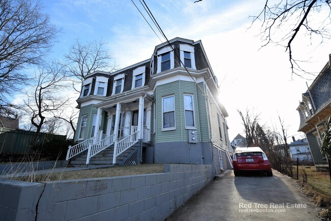 Building Photo - 18 Cobden St