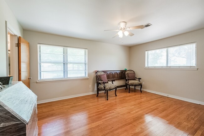 Building Photo - 18211 Mueschke Rd