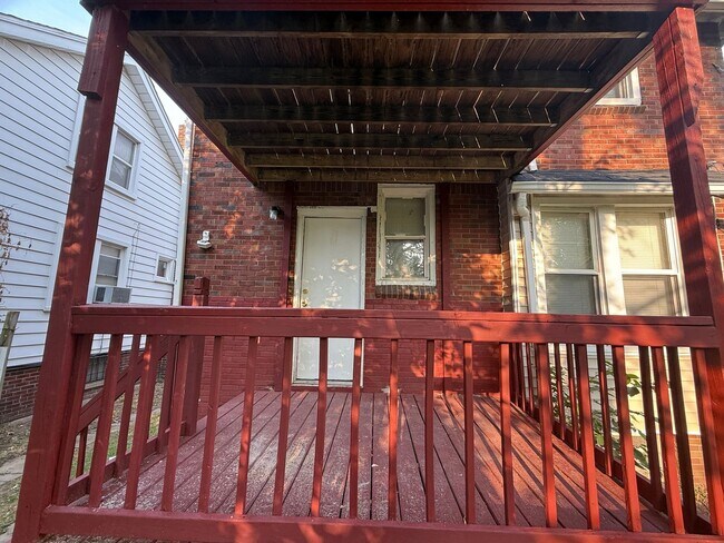 Building Photo - Open House Schedule Mon 9.8.25 @ 12:00pm, ...
