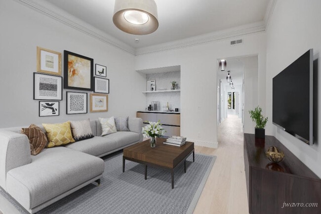 Building Photo - 1925 Fillmore St