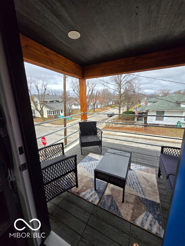 Building Photo - 133 Hoefgen St