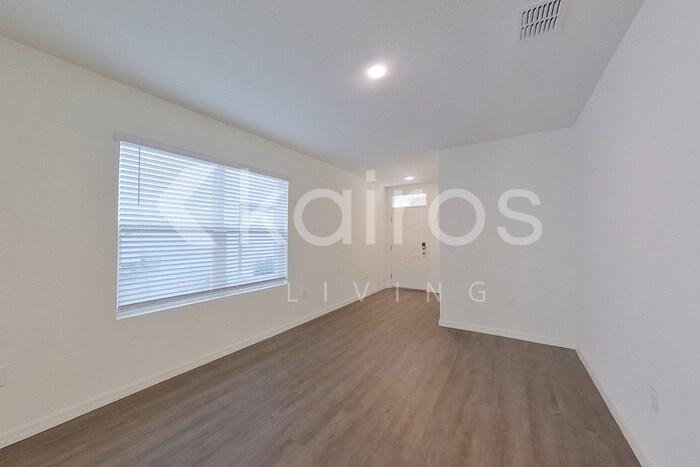 Building Photo - 32142 Katelin Cir