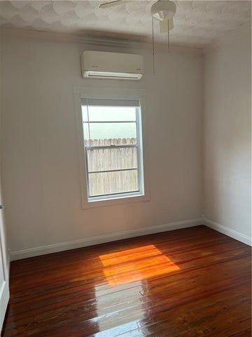 Building Photo - 808 SE 6th Ct