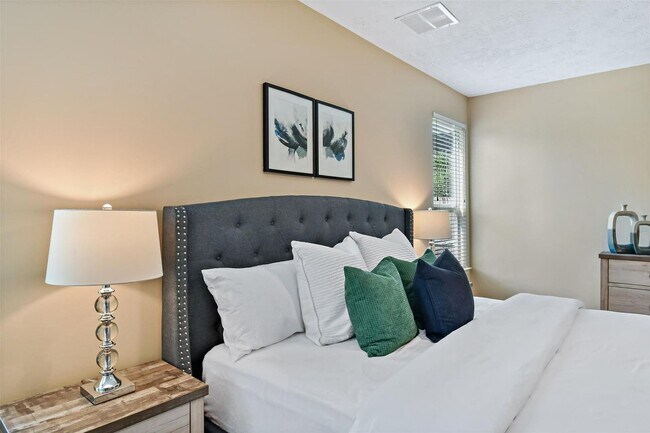 Building Photo - Beautifully Updated Home in Sugar Land’s S...