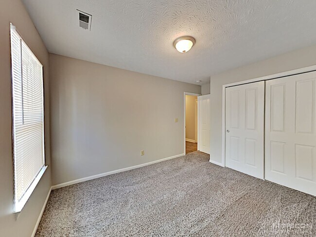 Building Photo - 12758 Sovereign Ln