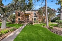 Building Photo - 513 Meadow Bend Dr