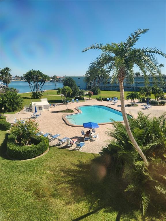 Building Photo - 300 64th Ave