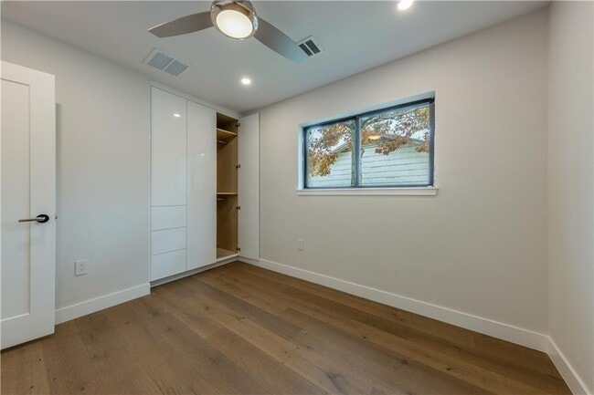 Building Photo - 5104 Woodmoor Dr