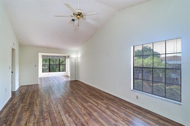 Building Photo - 2400 Winding Creek Blvd