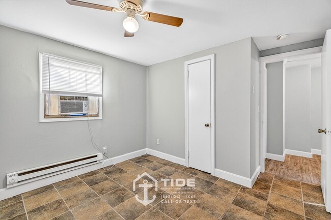 Building Photo - 2205 Russelldale Ave