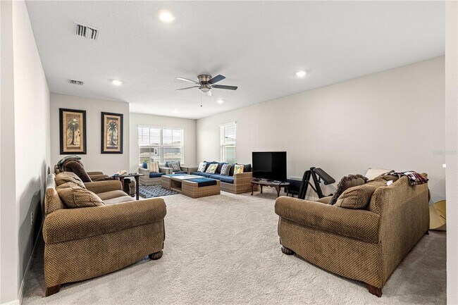 Building Photo - 8142 SW 59th Ave