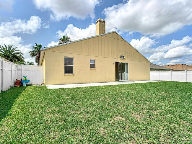 Building Photo - 610 Terranova Dr