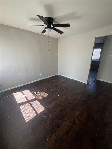 Building Photo - 5232 Encino Rd