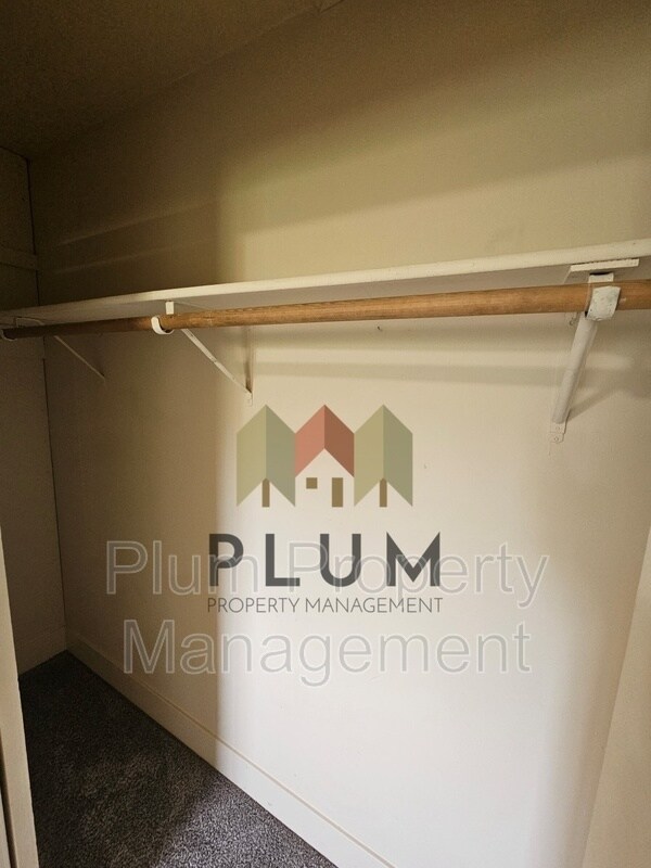 Building Photo - 5602 Bridger Ct