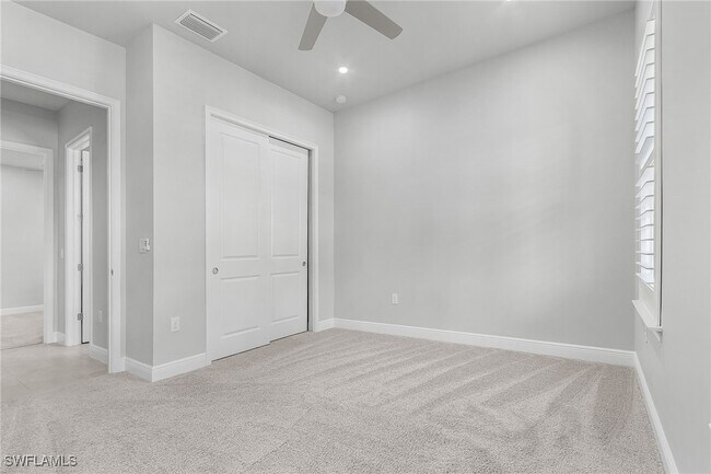 Building Photo - 3420 Pilot Cir