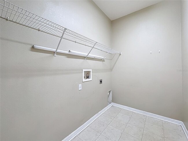 Building Photo - 4640 Mandolin Loop