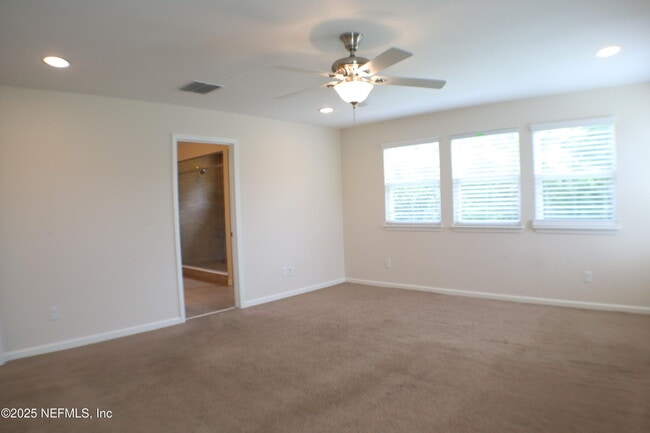 Building Photo - 175 Starlis Pl