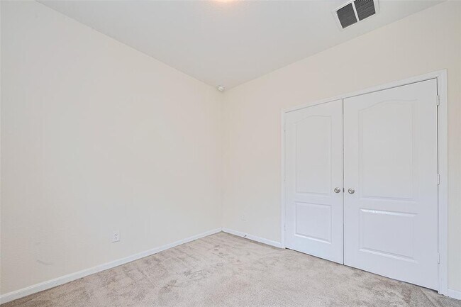 Building Photo - 25327 Cheshire Knoll St
