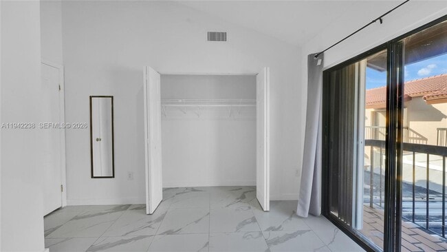 Building Photo - 1917 SW 107th Ave