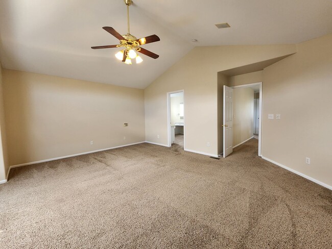 Building Photo - Great Saddle Rock Heights Home! 5 Bedroom ...