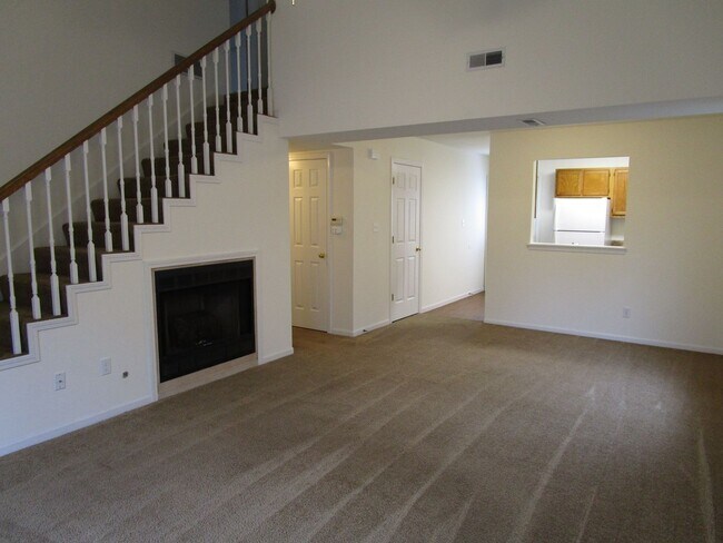 Building Photo - 3538-3540 Prescott Dr.