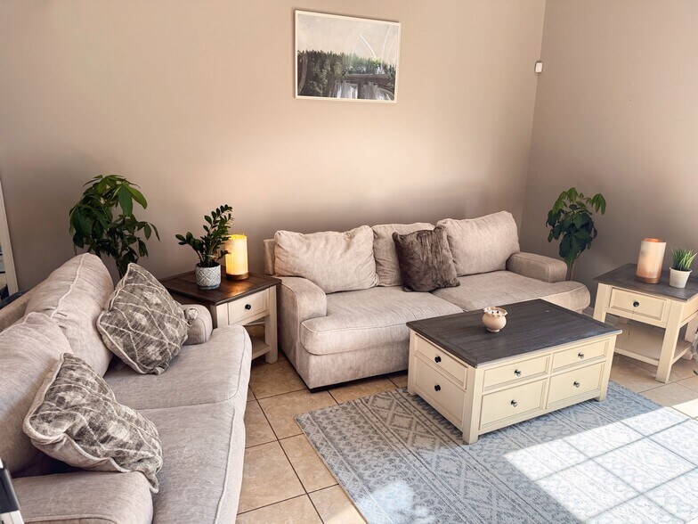 Living room furniture included - 1159 Fromage Cir W