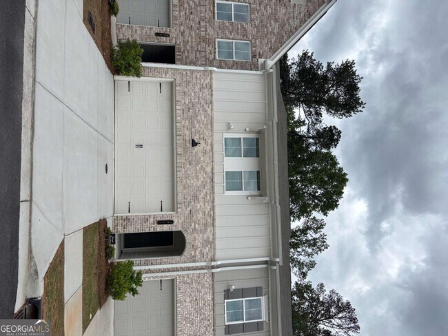 Primary Photo - 3741 Denton Dr