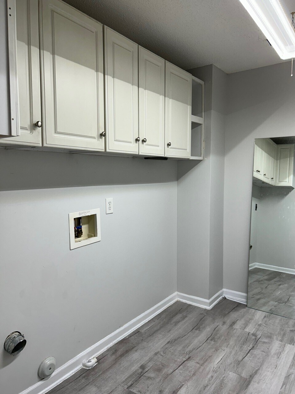 Laundry conveniently located upstairs - 4505 Garden Club St
