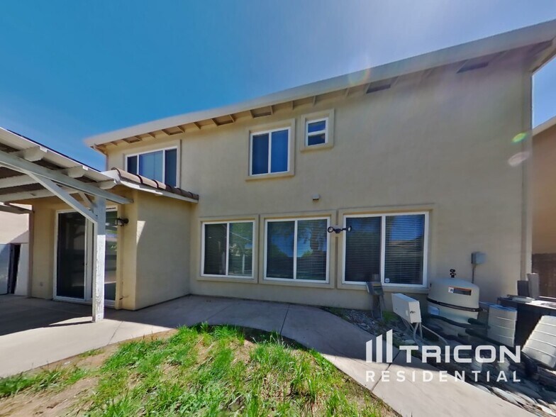 Building Photo - 10246 Canadeo Cir