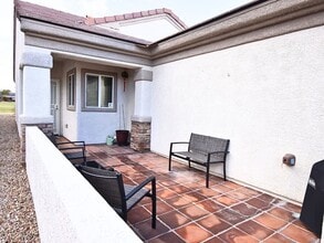 Building Photo - 7709 Island Rail Dr