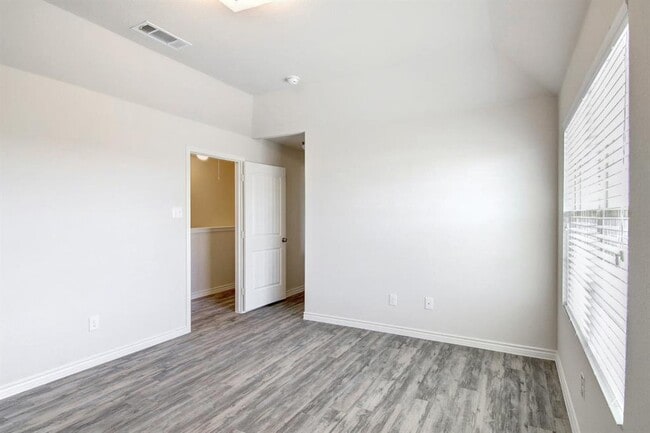 Building Photo - 4136 Twinleaf Dr