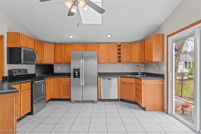 Building Photo - 1837 Norton Rd