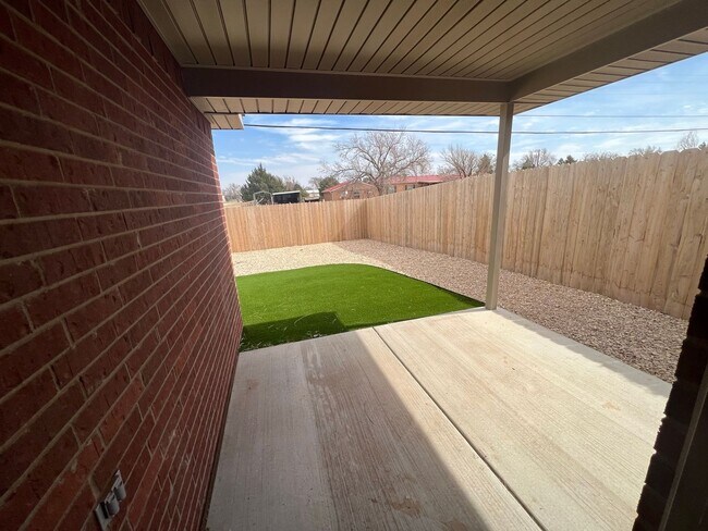 Building Photo - New Beginnings Start At AMRR: 3 BEDROOM 2 BATH IN NORTH LUBBOCK!