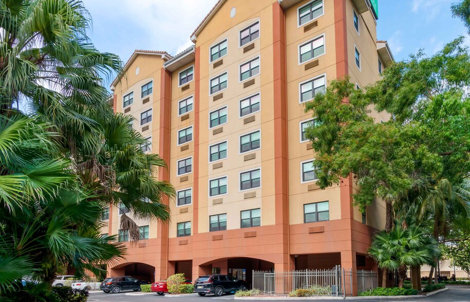 Primary Photo - Furnished Studio-Miami - Coral Gables