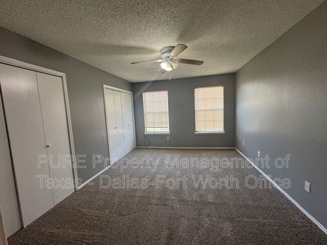 Building Photo - 4004 W Pioneer Dr