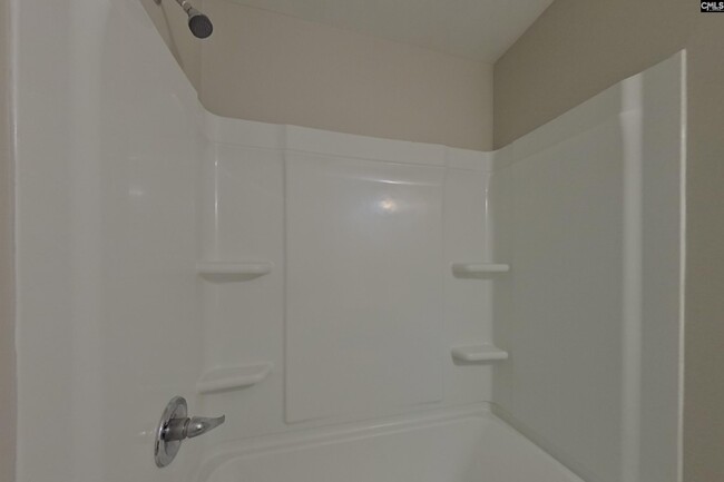 Building Photo - 757 Sequoia Dr