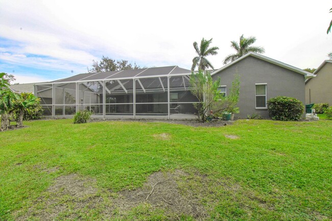 Building Photo - ***ANNUAL UNFURNISHED RENTAL***NEWLY RENOV...